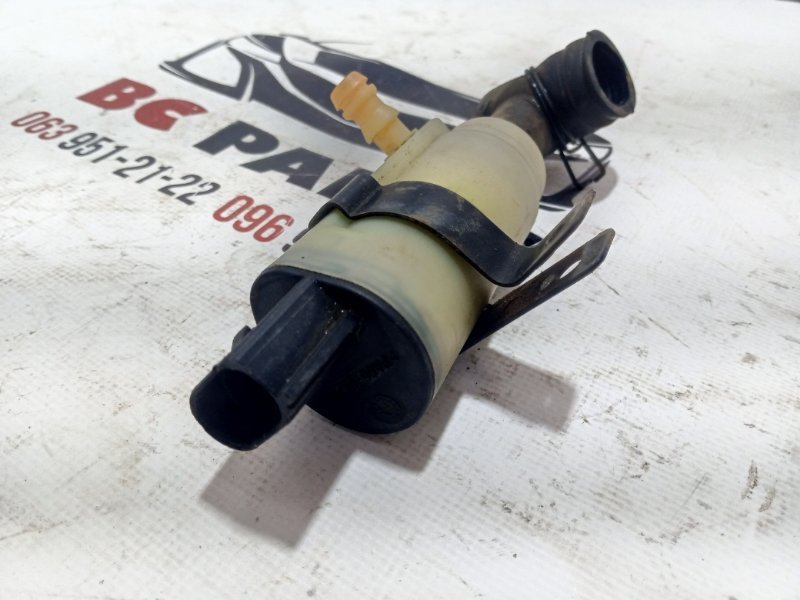 Моторчик бачка омывателя Kia Sportage