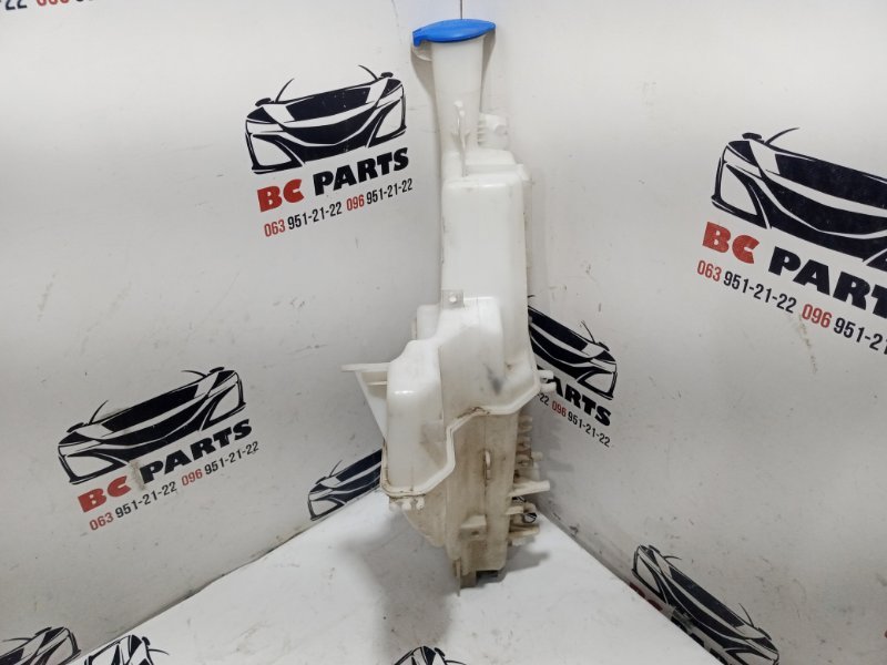 Бачок стеклоомывателя Sportage 2017 Бачок стеклоомывателя Sportage 2017