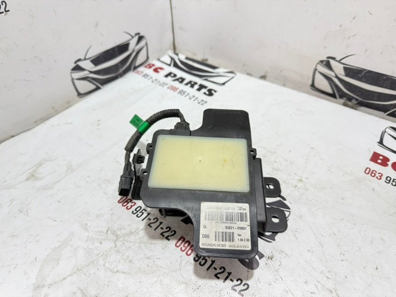 Датчик слепых зон задний правый Kia Sportage 2017 95821D9001 Б/У