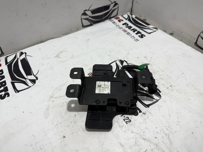 Датчик слепых зон задний правый Sportage 2017