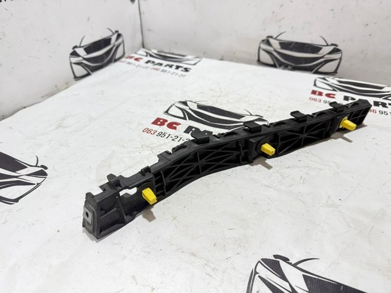 Направляющая бампера задняя правая Sportage 2017