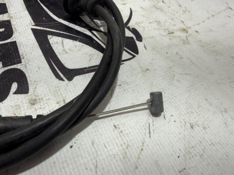 Трос замка капота Kia Sportage