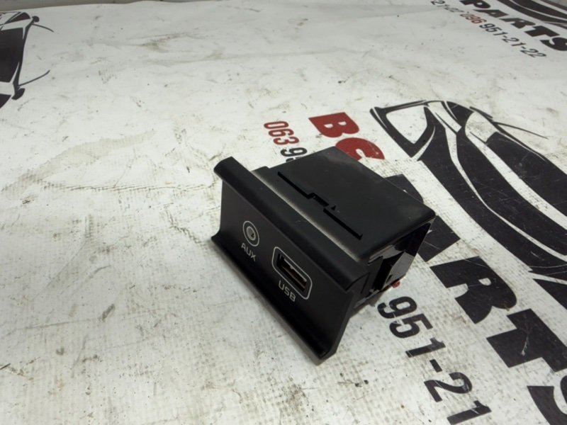 USB разъем Kia Sportage