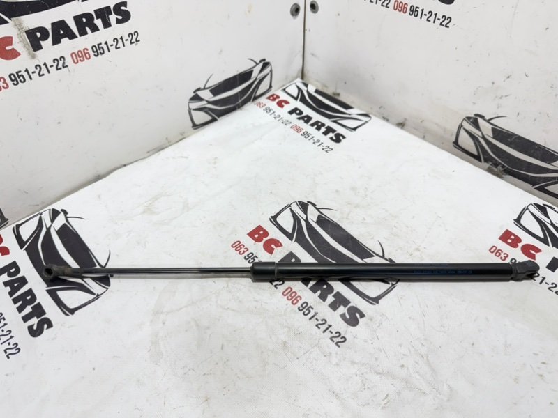 Амортизатор крышки багажника левый Nissan Kicks 2021 1.6 904515r00a Б/У