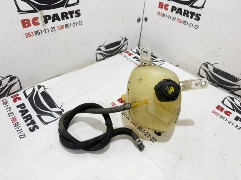 Бачок расширительный Nissan Rogue 2021 T33 2.5 21710-6RC0A Б/У