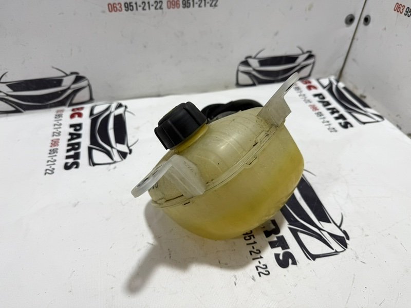 Бачок расширительный Nissan Rogue T33 2.5