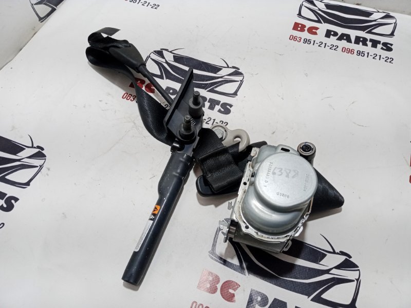 Ремень безопасности передний правый Nissan Rogue 2021 T33 2.5 86884-6RR5A Б/У