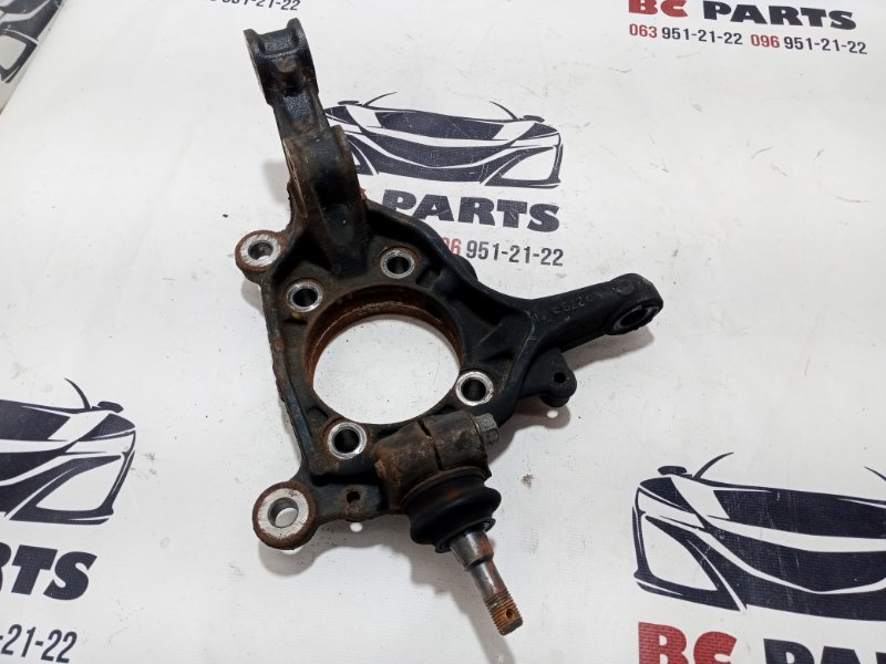 Кулак поворотный передний левый Outback 2018 2.5