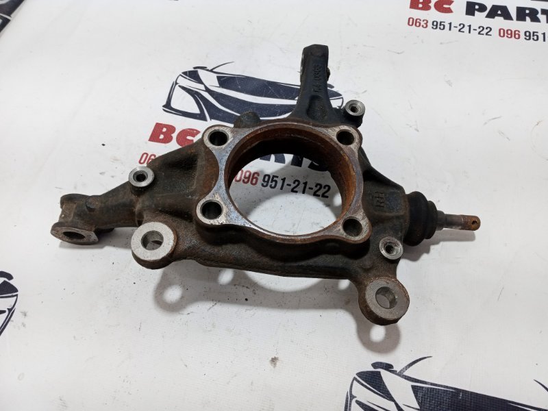 Кулак поворотный передний правый Subaru Outback 2018 2.5 28313AL00A Б/У