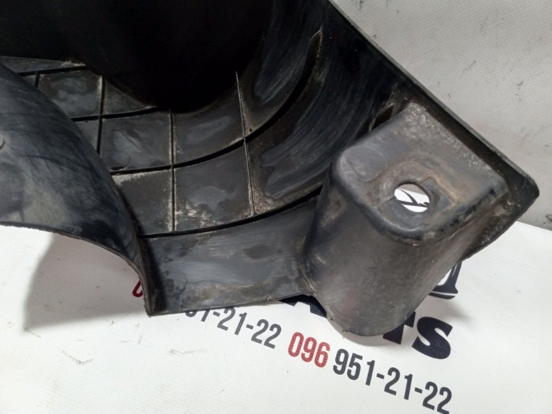 Защита бампера задняя левая Rogue 2013-2020 T32 Защита бампера задняя левая Rogue 2013-2020 T32