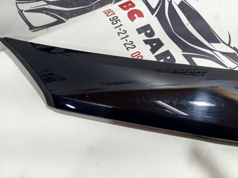 Накладка стойки лобового стекла левая Nissan Rogue T33 Накладка стойки лобового стекла левая Nissan Rogue T33