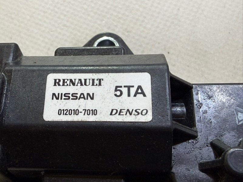 Моторчик впускного коллектора Rogue 2020-2022 T33 2.5