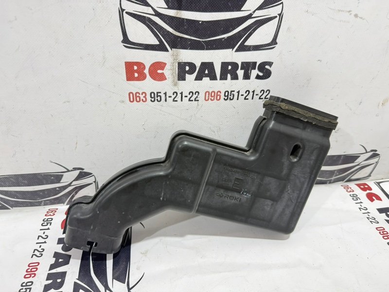 Воздуховод воздушного фильтра Rogue 2017 T32 QR25 2.5