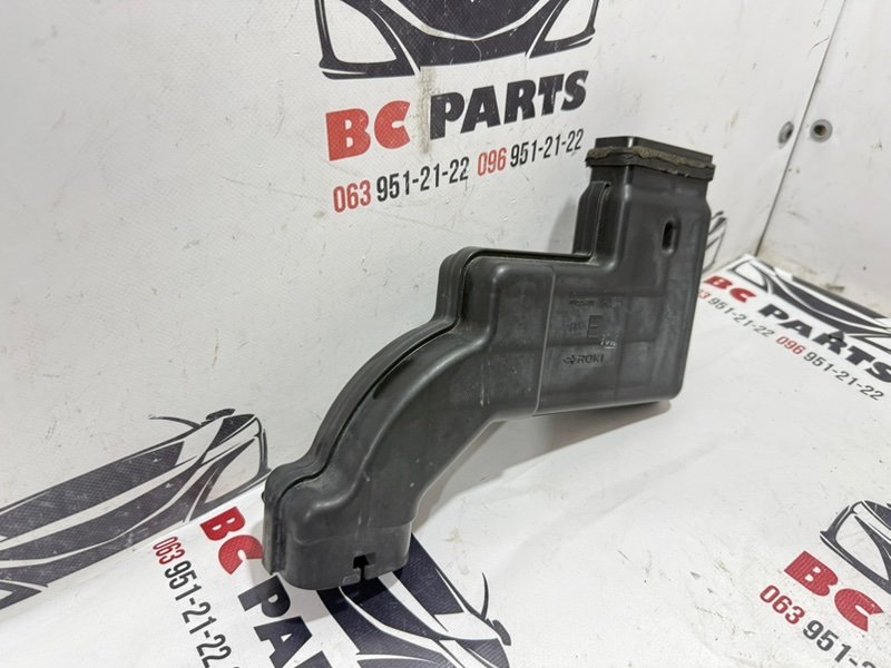 Воздуховод воздушного фильтра Rogue 2017 T32 QR25 2.5