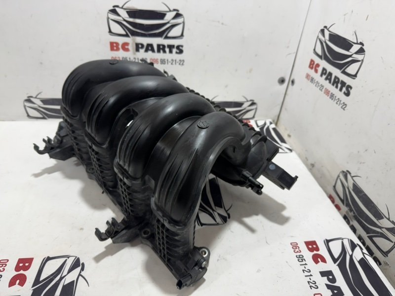 Коллектор впускной Nissan Rogue T32 QR25 2.5 Коллектор впускной Nissan Rogue T32 QR25 2.5