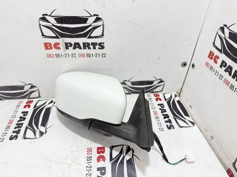 Зеркало заднего вида боковое правое Nissan Rogue T32 QR25 2.5