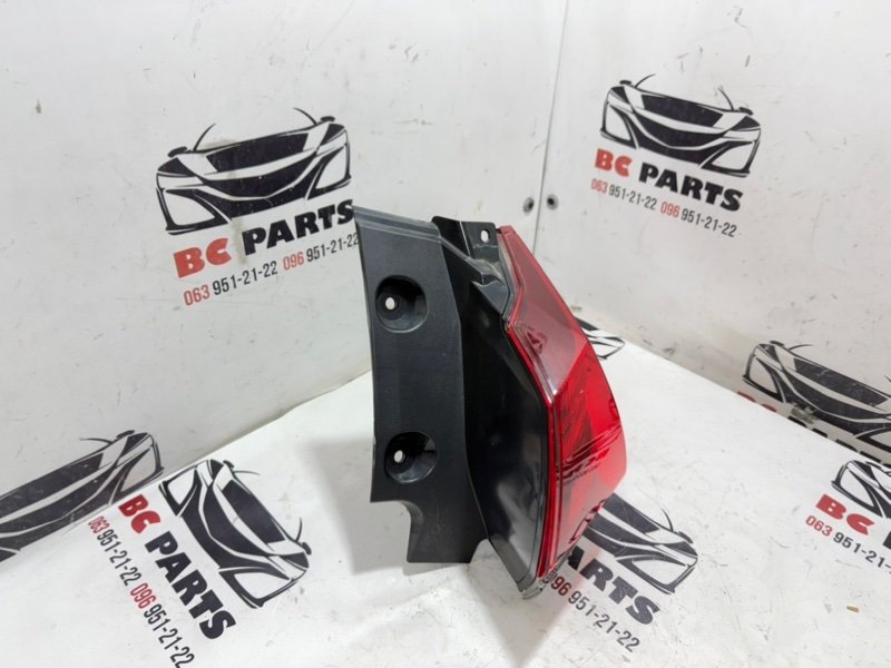 Фонарь наружный (в крыло) задний правый Rogue 2017 T32 QR25 2.5 Фонарь наружный (в крыло) задний правый Rogue 2017 T32 QR25 2.5