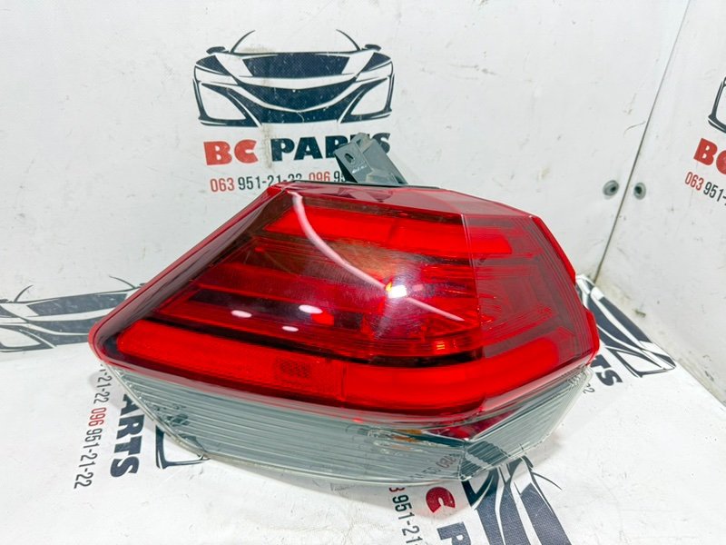 Запчасть фонарь наружный (в крыло) задний левый Nissan Rogue 2017 T32 QR25 2.5 265556FL0A Б/У Фонарь наружный (в крыло) задний левый Nissan Rogue 2017 T32 QR25 2.5 265556FL0A Б/У