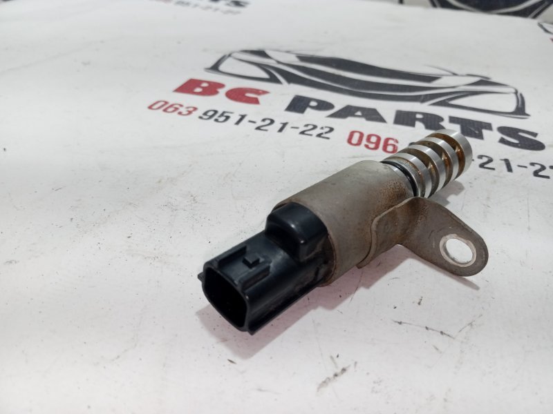 Запчасть клапан vvt-i Nissan Rogue 2017 T32 QR25 2.5 237963TA1A Б/У Клапан VVT-i Nissan Rogue 2017 T32 QR25 2.5 237963TA1A Б/У