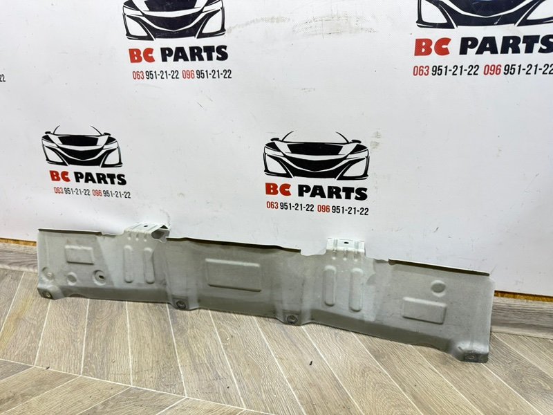 Крепление бампера заднее Rogue 2017 T32 QR25 2.5