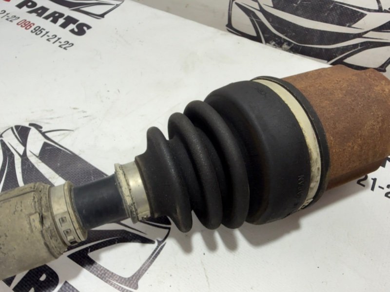 Привод ( полуось) передний левый Rogue 2017 T32 QR25 2.5 Привод ( полуось) передний левый Rogue 2017 T32 QR25 2.5