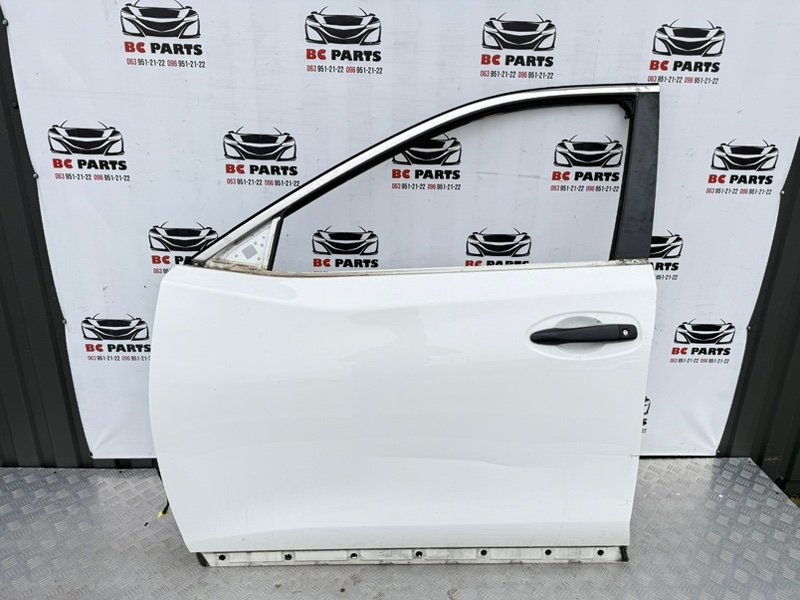 Запчасть дверь боковая передняя левая Nissan Rogue 2017 T32 QR25 2.5 Б/У Дверь боковая передняя левая Nissan Rogue 2017 T32 QR25 2.5 Б/У