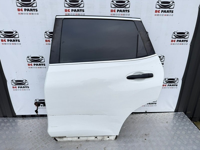 Запчасть дверь боковая задняя левая Nissan Rogue 2017 T32 QR25 2.5 Б/У Дверь боковая задняя левая Nissan Rogue 2017 T32 QR25 2.5 Б/У