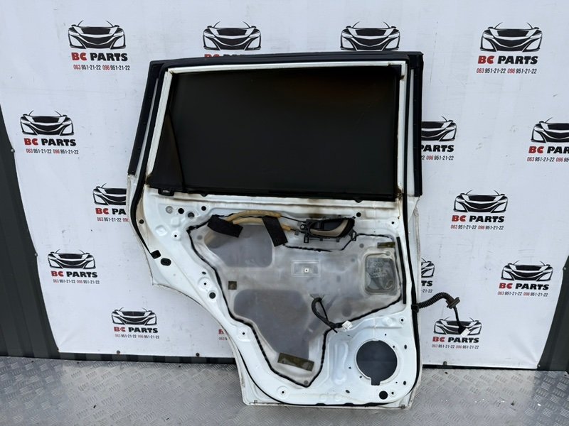 Дверь боковая задняя левая Rogue 2017 T32 QR25 2.5 Дверь боковая задняя левая Rogue 2017 T32 QR25 2.5