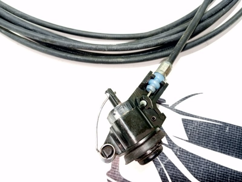 Трос лючка топливного бака Rogue 2017 T32 QR25 2.5