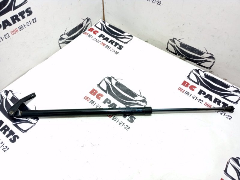 Амортизатор двери багажника левый Nissan Rogue 2017 T32 QR25 2.5 904514BA0B Б/У