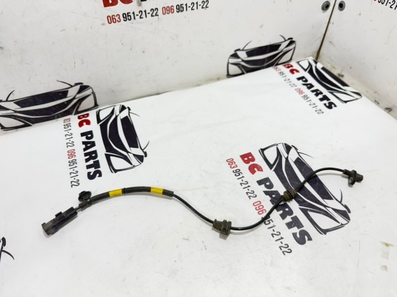 Запчасть датчик abs задний Ford Fusion 2012-2020 MK5 dg9c2c190cd Б/У Датчик ABS задний Ford Fusion 2012-2020 MK5 dg9c2c190cd Б/У