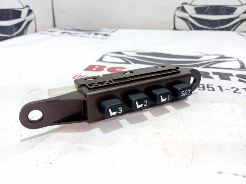 Кнопка RX 350 2012 3.5 Кнопка RX 350 2012 3.5