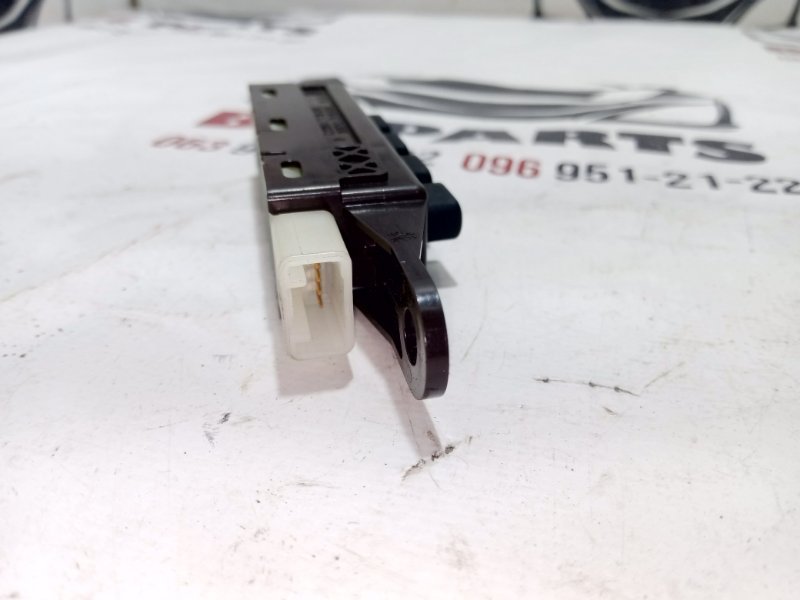 Кнопка RX 350 2012 3.5 Кнопка RX 350 2012 3.5