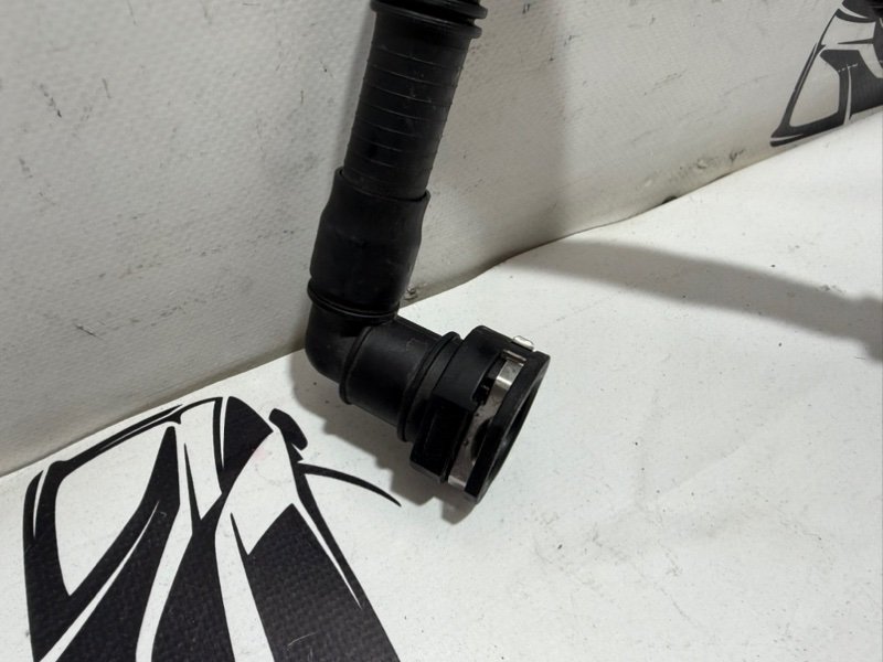 Патрубок радиатора Niro 2024