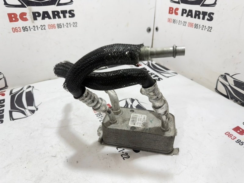 Теплообменник Ford Fusion 2013-2020 MK5 2.5 dg937a095ad Б/У