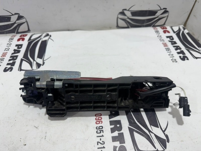 Ручка двери внешняя задняя левая Rogue 2021 T33 2.5