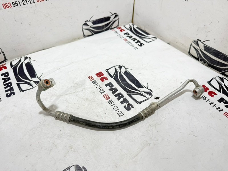 Запчасть трубка кондиционера Ford Fusion MK5 DG9H19N651BC Б/У Трубка кондиционера Ford Fusion MK5 DG9H19N651BC Б/У