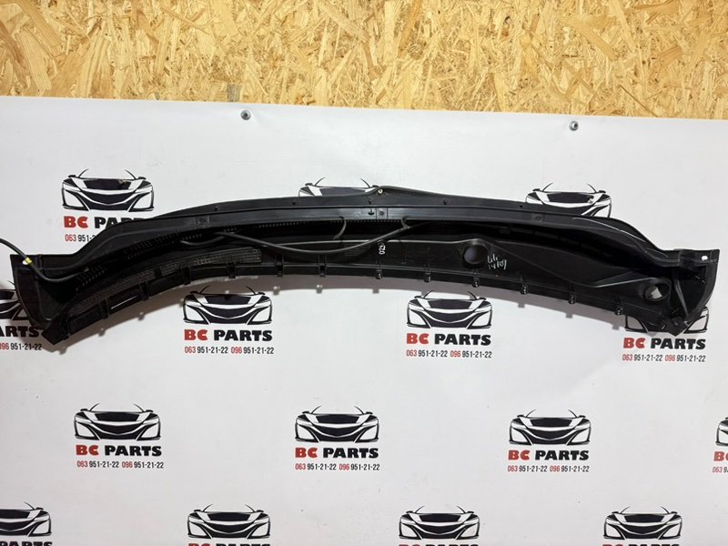 Жабо Kicks 2021 1.6 Жабо Kicks 2021 1.6