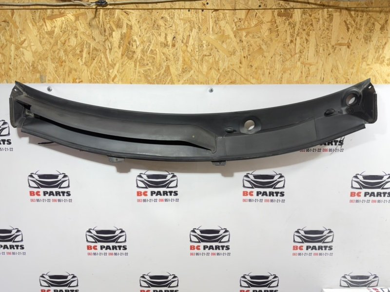 Жабо Nissan Rogue 2022 T33 1.5 668626RF0A Б/У