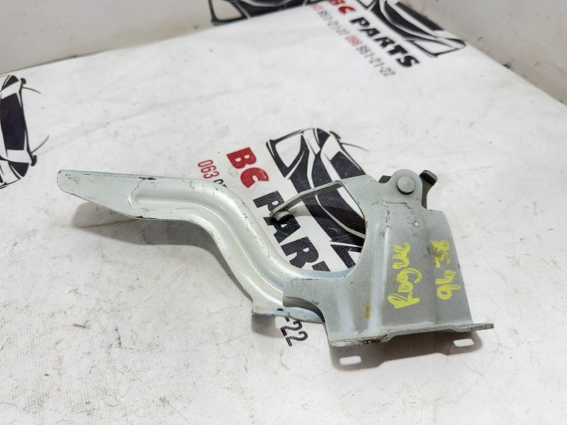 Петля капота левая Nissan Rogue 2013-2020 T32 654014BA0A Б/У