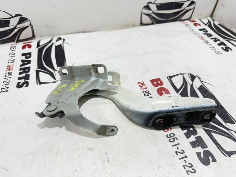 Петля капота левая Rogue 2013-2020 T32