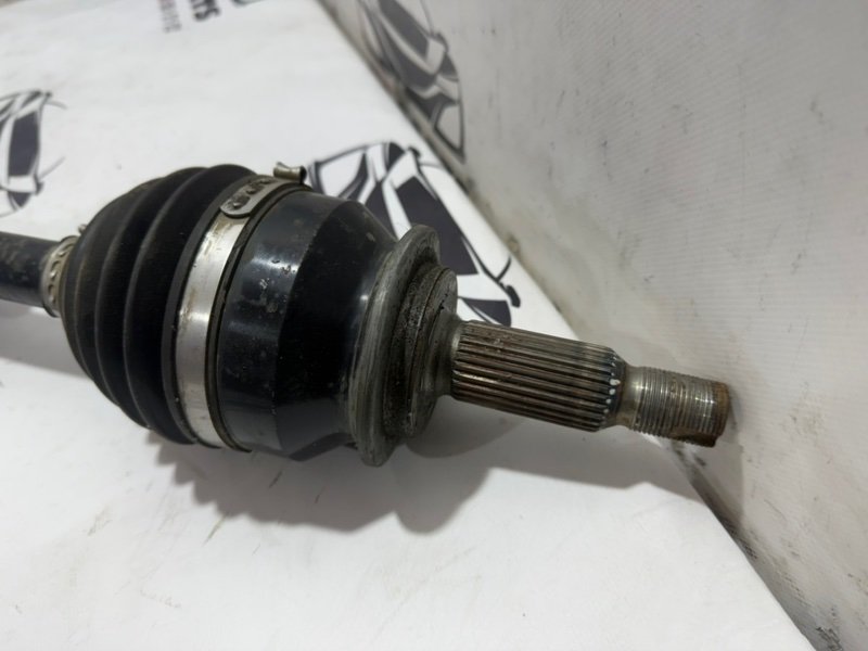 Привод ( полуось) передний правый Eclipse Cross 2017-2024 1.5 Привод ( полуось) передний правый Eclipse Cross 2017-2024 1.5