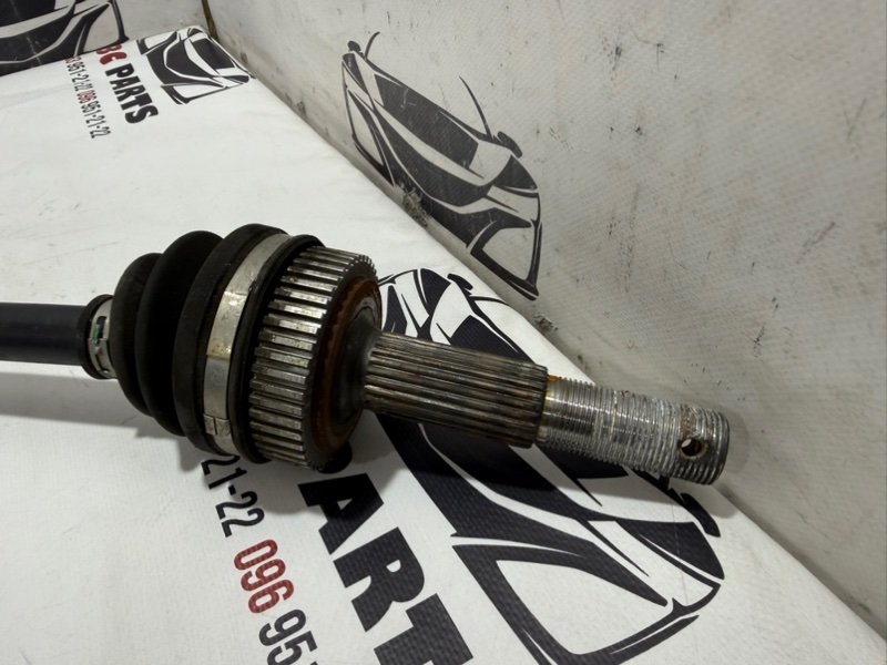 Привод ( полуось) задний Rogue 2018 T32 2.5 Привод ( полуось) задний Rogue 2018 T32 2.5