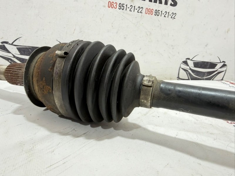 Привод ( полуось) задний левый FX35 2008-2016 S51 3.5