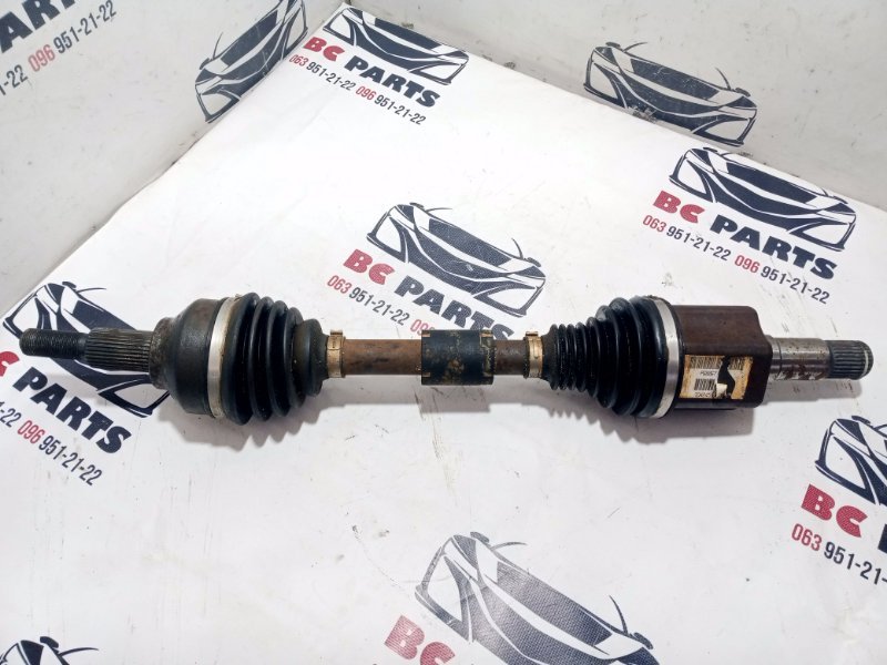 Привод ( полуось) передний левый Dodge Journey 2011-2020 3.6 68067361AA Б/У