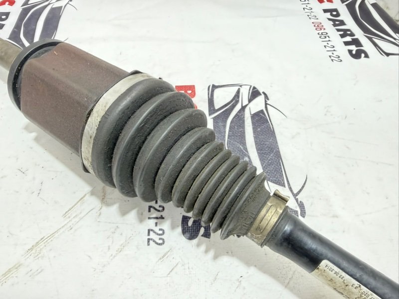 Привод ( полуось) передний правый 7 2008-2015 F02 4.4