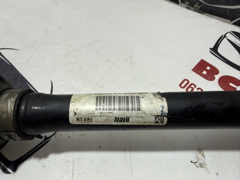 Привод ( полуось) передний правый 7 2008-2015 F02 4.4