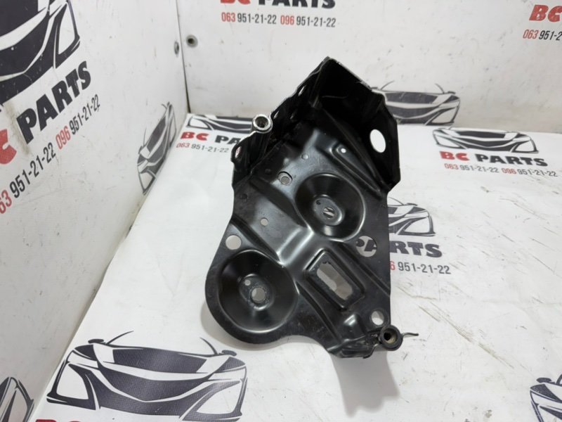 Подставка под аккумулятор Subaru Outback 2.5