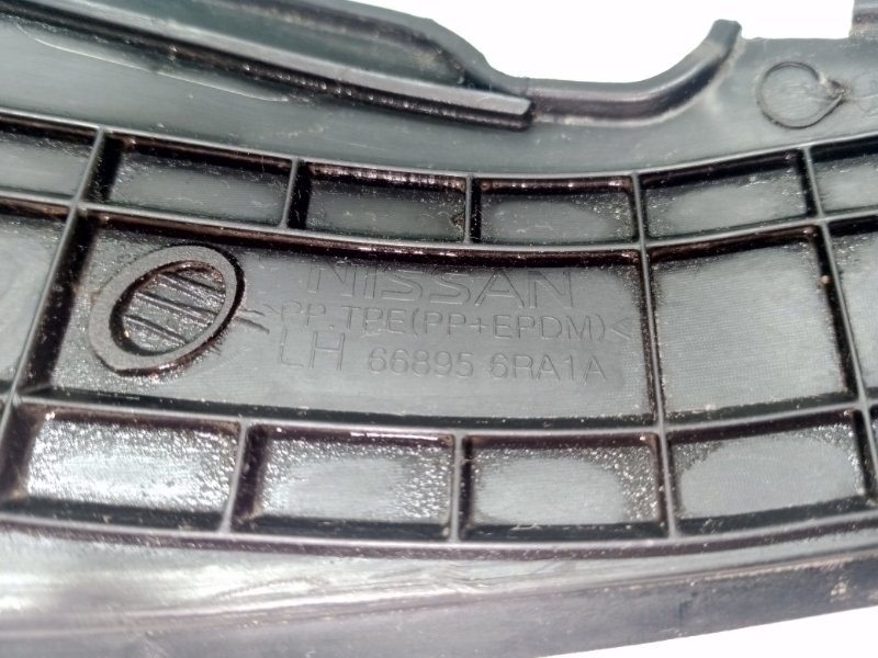 Уголок жабо левый Rogue 2021 T33 2.5