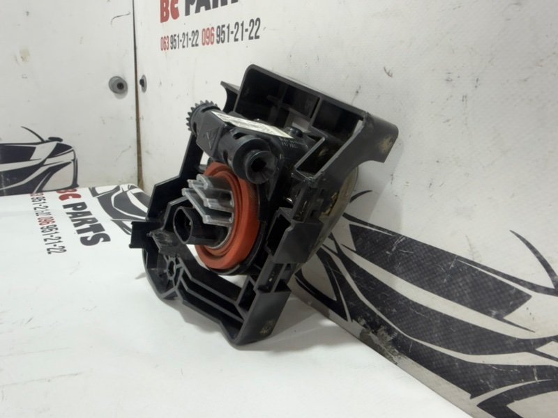 Фара противотуманная передняя левая Rogue 2021 T33 2.5 Фара противотуманная передняя левая Rogue 2021 T33 2.5